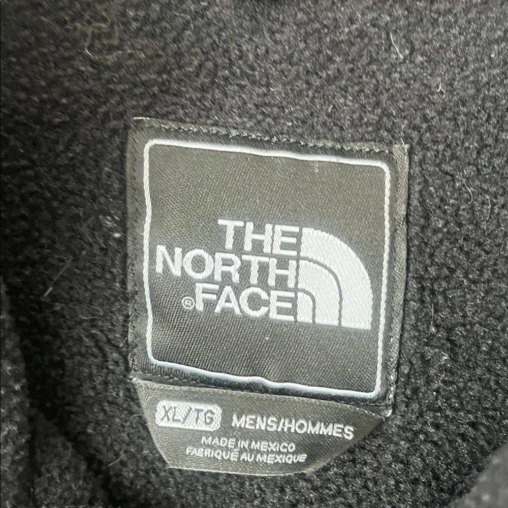 The North Face Men's Black Fleece Zip Up Jacket - Picture 3 of 4